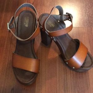 Target Heeled Cognac Sandles